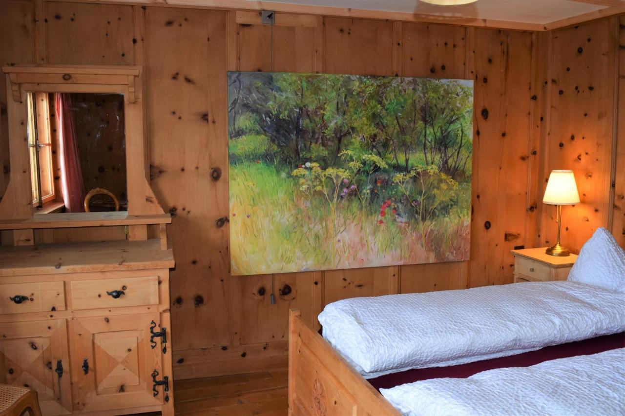 Chasa Sassalba Bed & Breakfast Lu Ngoại thất bức ảnh